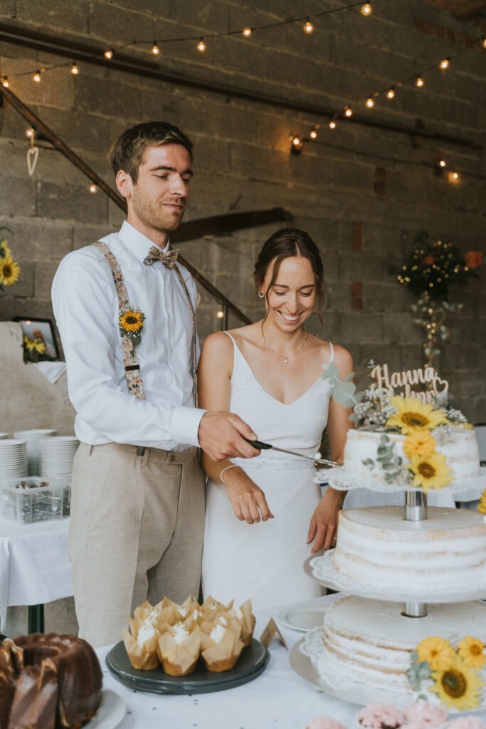 Tortenanschnitt Hochzeitsfotograf